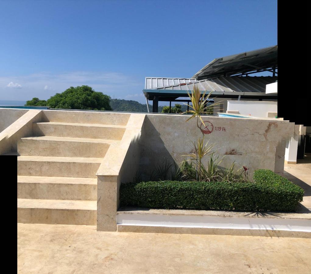 Figaro Hotel Samana Exterior photo